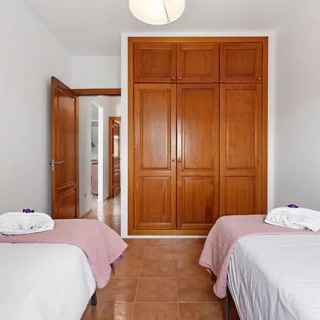 Lanzarote 3 Islas - Pool Heated Villa *