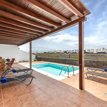 Lanzarote 3 Islas - Pool Heated Villa *